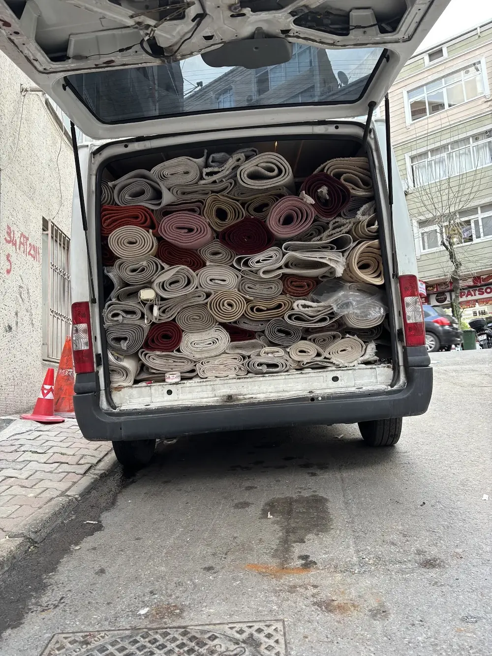 İpek Halı ve Koltuk Yıkama